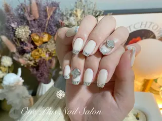 ネイル One Plus Nail Salonのネイルデザイン