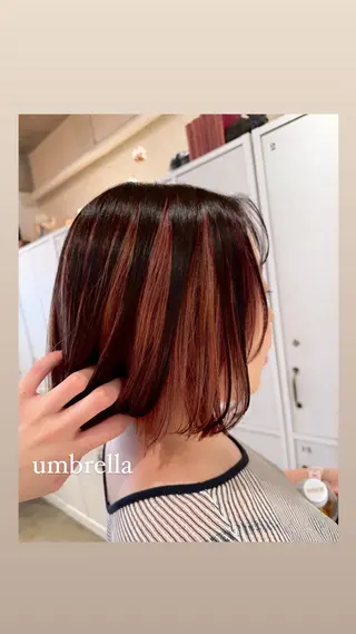 ショート カラー ハイライト/インナー /ブリーチ/レイヤーのヘアスタイル