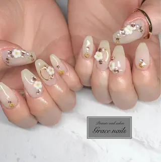 ネイル GRACE NAILSのネイルデザイン