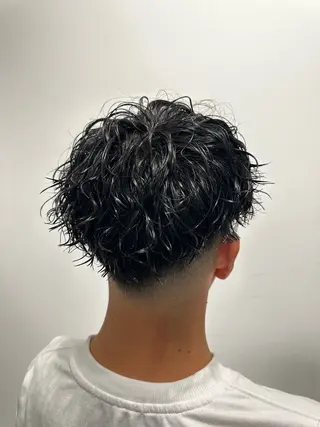 ショート 千葉弘平 🔥波巻き特化🔥のヘアスタイル