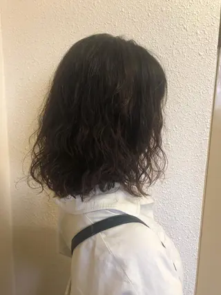 ミディアム カラー パーマ 韓国艶カラー🇰🇷 DISCO💙のヘアスタイル