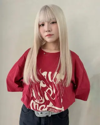 カラー ウルフとハイトーン みっちー✂️のヘアスタイル