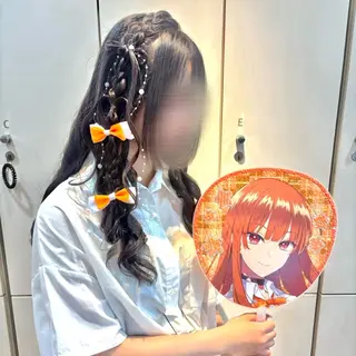 ロング ヘアアレンジ ヘアメ🎀推しカラー 🥣横浜/しほ🧸のヘアスタイル