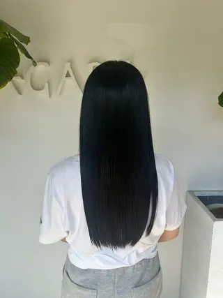 ロング ツヤ感オリーブカラー /mei✨️のヘアスタイル