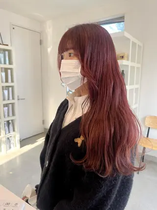 ロング カラー 長山 茉白のヘアスタイル