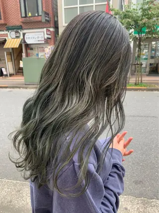 ロング カラー 個性派ネイル 🌼 ハルカ ♡の眉毛・アイブロウイメージ