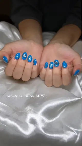 ネイル 𝐧𝐚𝐢𝐥 𝐌𝐢𝐖𝐢𝐢のネイルデザイン