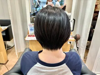 ショート 秋山知穂🧸縮毛矯正 ショート新越谷南越谷のヘアスタイル
