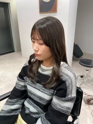 セミロング カラー noa/ 渋谷のヘアスタイル