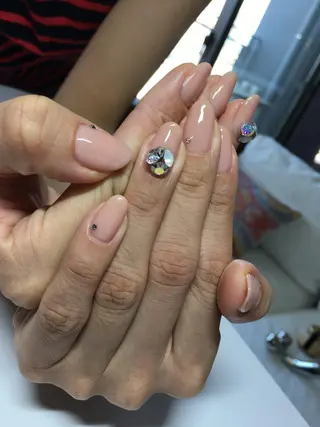 ミディアム カラー ネイル ma cherieのネイルデザイン