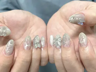 ネイル Shis_🦄shi 韓国風キラキラネイルのネイルデザイン