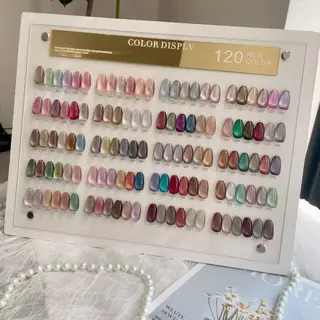 ネイル M2 BEAUTY Marieのネイルデザイン