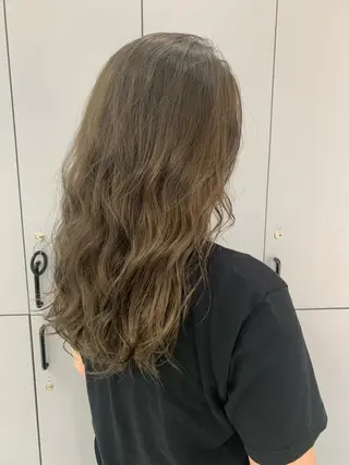 ロング カラー 狩野 羅夢のヘアスタイル
