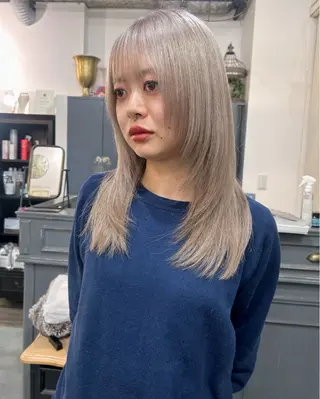 セミロング 木村 陽菜のヘアスタイル