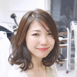 ミディアム お気軽にどうぞ ✩☪︎⋆｡IZUMIのヘアスタイル