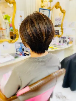 ショート 菅沼 美咲のヘアスタイル