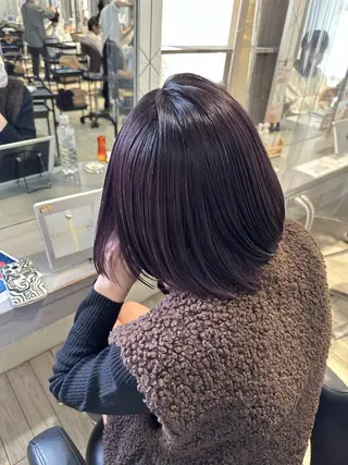 ミディアム カラー 小島 咲音/艶カラー /レイヤー/縮毛矯正のヘアスタイル