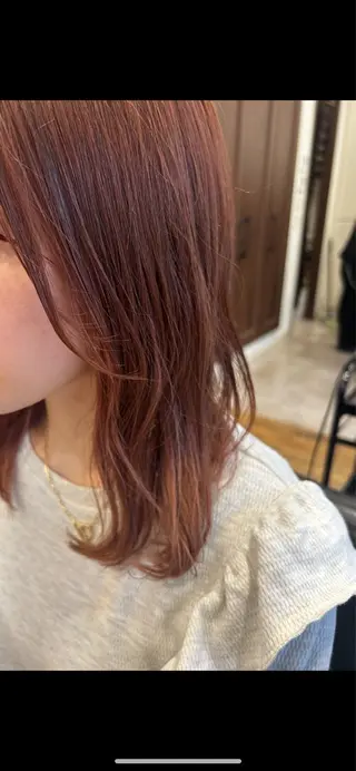 ミディアム カラー 美容しょうへいの店所属・吉川 茉由子のマツエク・マツパデザイン