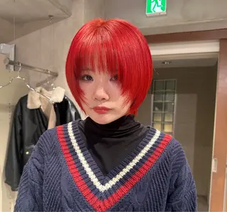 ショート カラー ハイトーン🫀 デザイン🪐yumeのヘアスタイル