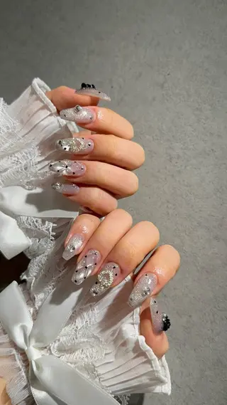 ネイル I-nailロング /ワンホン/キラキラのネイルデザイン