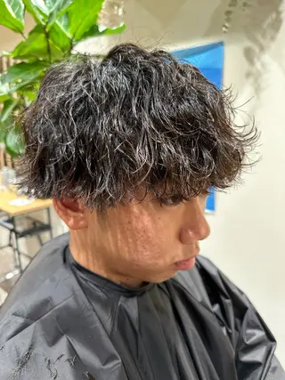 パーマ メンズ 【メンズパーマ】比嘉 啓人のヘアスタイル