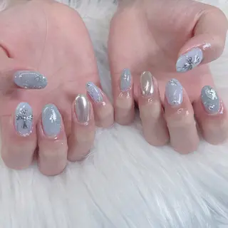 ネイル Maya 🧊🫧‪のネイルデザイン