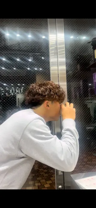 パーマ メンズ 夏果⭐︎fifth 天神 海外風パーマのヘアスタイル