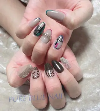 ネイル PURE BLUE NAILのネイルデザイン