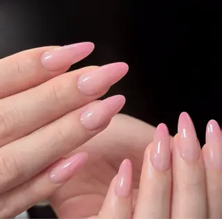 ネイル Pure&Rich Nailのネイルデザイン
