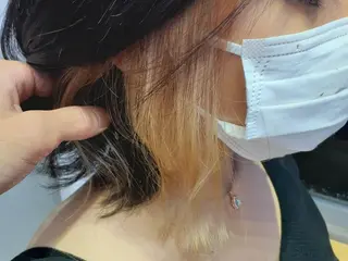 ミディアム 深澤 春樹のヘアスタイル