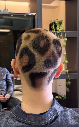 カラー メンズ kisa fata所属・海上 太郎のヘアスタイル