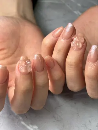 ネイル 【UNE.】 長さだしフィルインのネイルデザイン