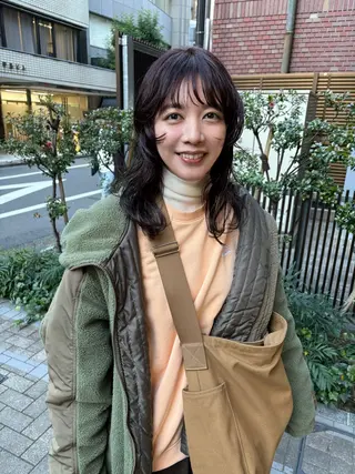 ミディアム カラー eri kinjoのヘアスタイル