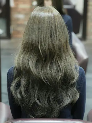 ロング カラー 辻 竜也　のヘアスタイル
