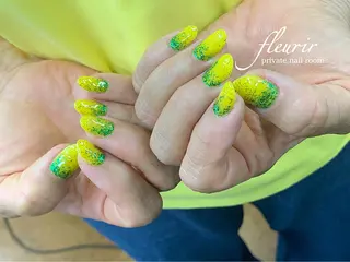 ネイル フルリール 【プライベートサロンのネイルデザイン