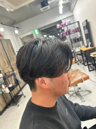 パーマ メンズ カズキ🌼曲がる 縮毛矯正のヘアスタイル