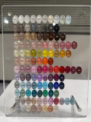 ネイル ERFOLG 横浜店 鈴木桃のネイルデザイン