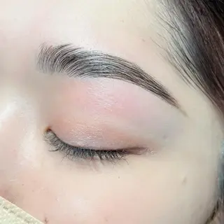 アイブロウ eye studio Ateのマツエク・マツパデザイン