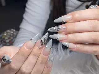 ネイル Yuu🎀 Belle Nailのネイルデザイン