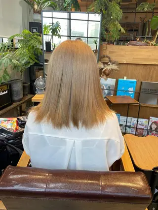 セミロング Loma ミレイのヘアスタイル