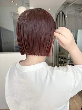 ミディアム カラー 切りっぱなしボブ/ ショート/カエ🌛のヘアスタイル