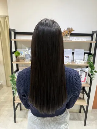 ロング 島 歩那のヘアスタイル