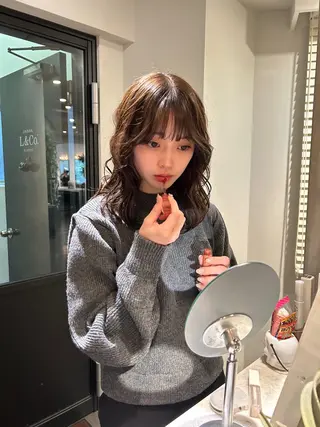 ミディアム カラー タナカ カナ🫧のヘアスタイル
