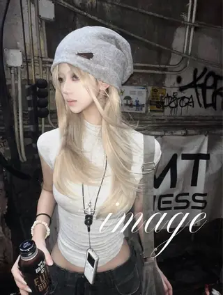 カラー 🩷ハイトーン特化 ayumi🩷のヘアスタイル