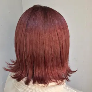 ミディアム カラー アップシー デイジーのヘアスタイル