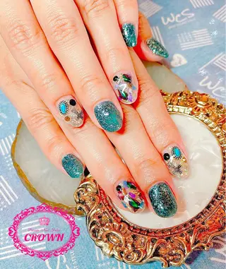 ネイル CROWN プライベートサロンのネイルデザイン