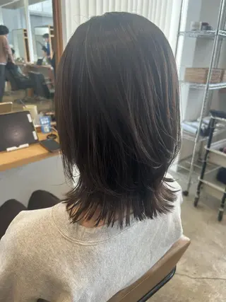 ミディアム HattoRi レイヤーカットのヘアスタイル