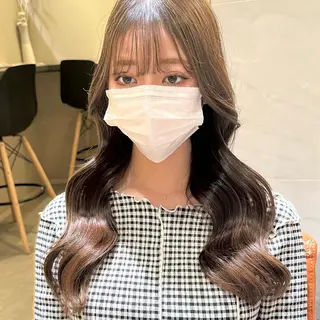 ロング 平尾 樹里のヘアスタイル