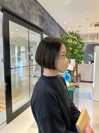 ショート NAKAHARA TSUKUSHIのヘアスタイル