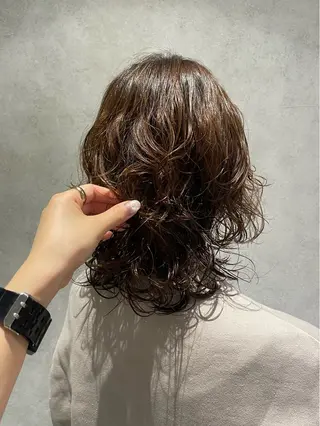 ミディアム パーマ yumemiレイヤー ‎✴︎ 透明感カラーのヘアスタイル